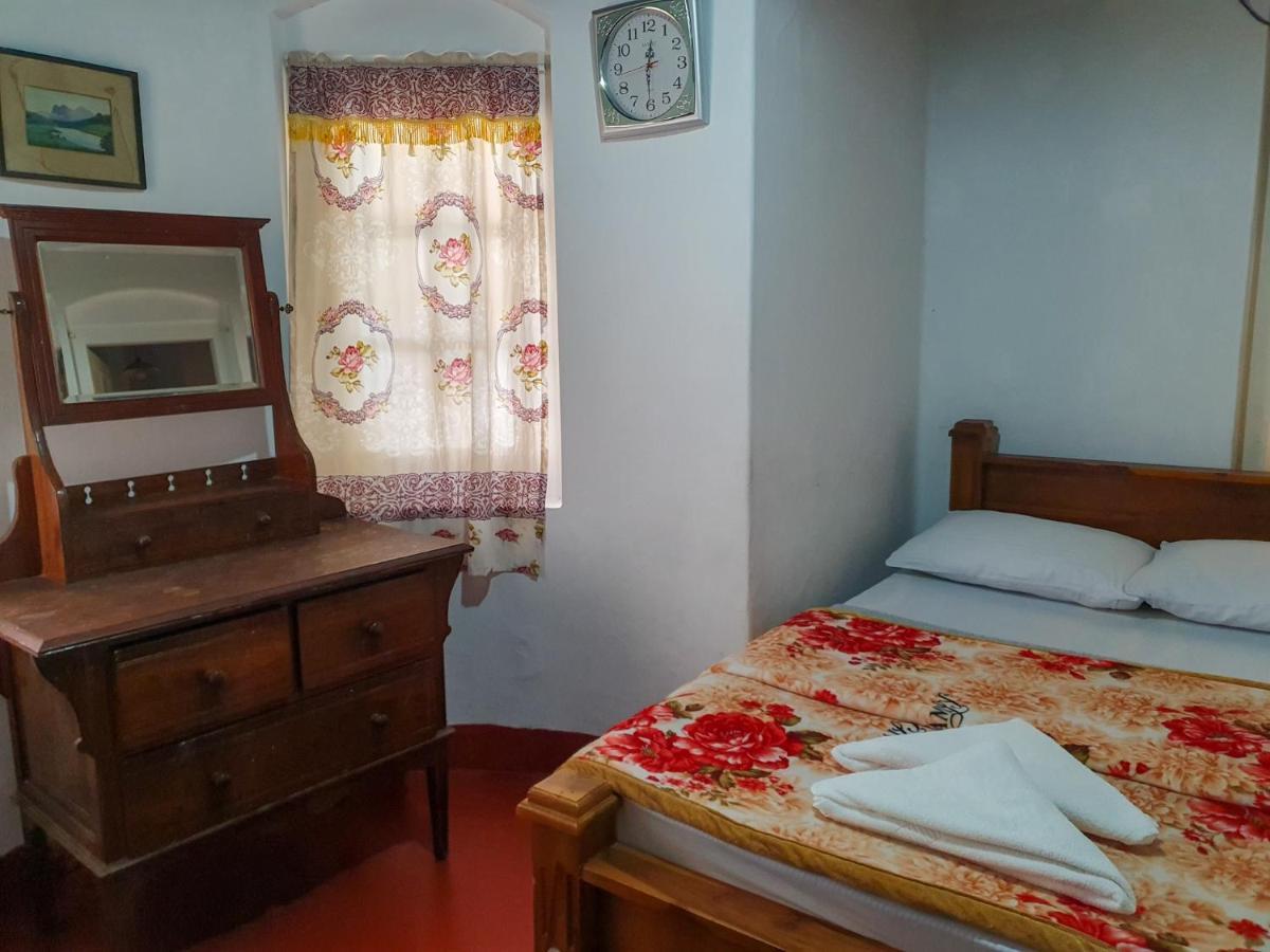 Ruchi House Hotel Нувара Елия Екстериор снимка