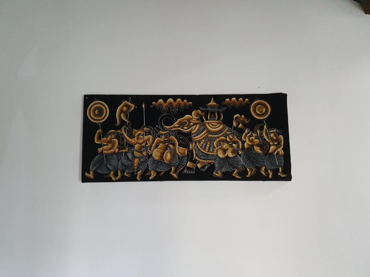 Ruchi House Hotel Нувара Елия Екстериор снимка