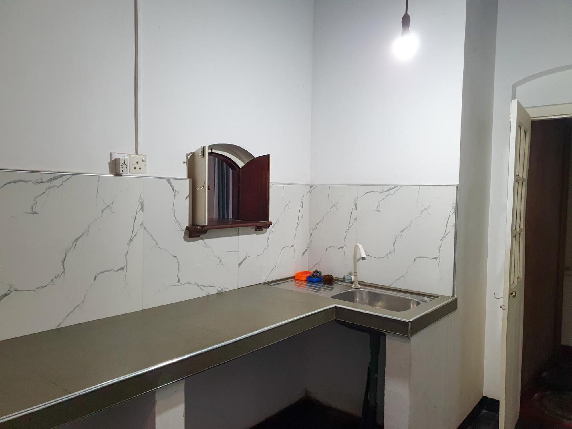 Ruchi House Hotel Нувара Елия Екстериор снимка